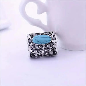 Rustic Hollowed Scarf Rhinestone Tie Ring 1pc Ring Scarf Brooch - Silvery - Jewelry