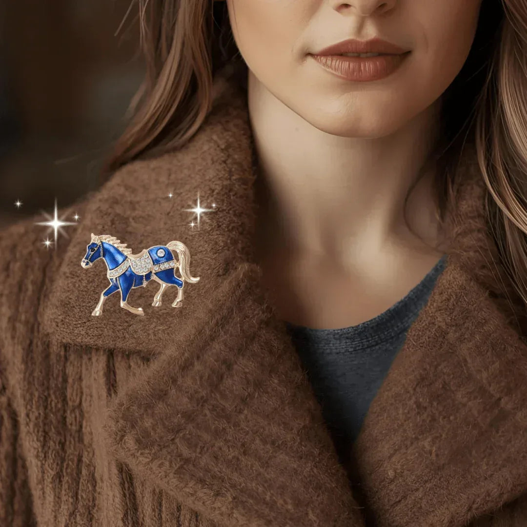 Cowgirl Gift Ideas, Rhinestone Horse Brooches, Jacket Party Accessory - The Best New Thing