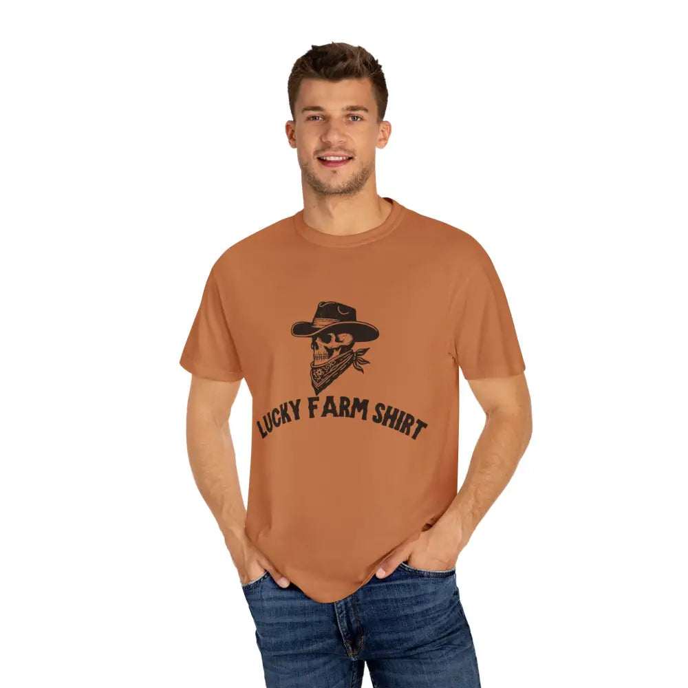 Lucky Farm Unisex T-shirt Vintage Style Tee Casual Outfit Gift for Farmers Boho Apparel Skull Graphic Shirt - T-Shirt