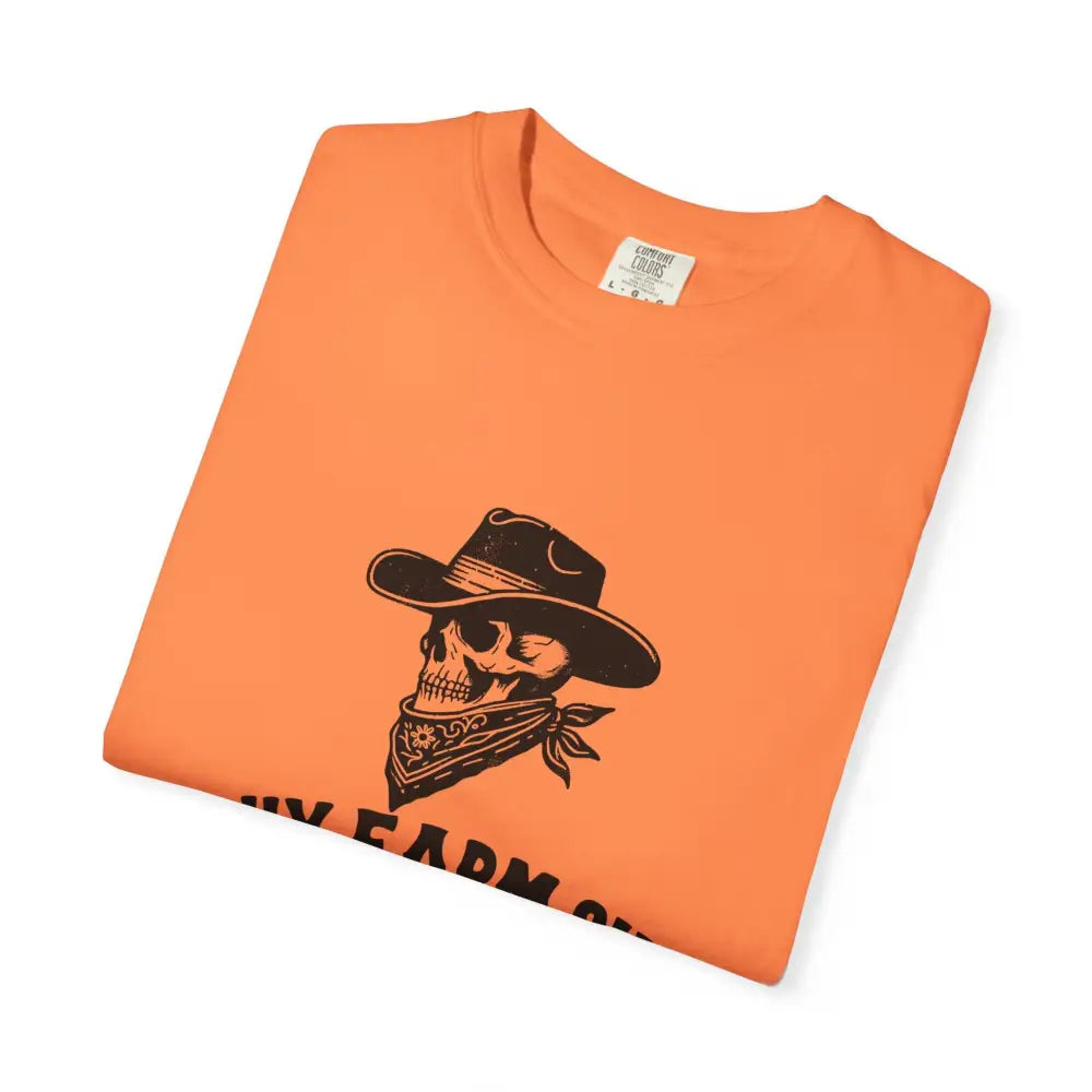 Lucky Farm Unisex T-shirt Vintage Style Tee Casual Outfit Gift for Farmers Boho Apparel Skull Graphic Shirt - T-Shirt