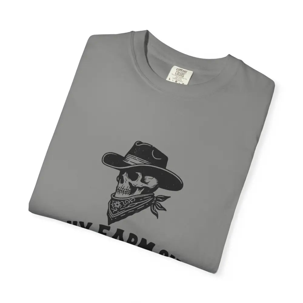 Lucky Farm Unisex T-shirt Vintage Style Tee Casual Outfit Gift for Farmers Boho Apparel Skull Graphic Shirt - T-Shirt